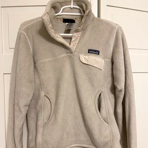 Patagonia pullover sweater